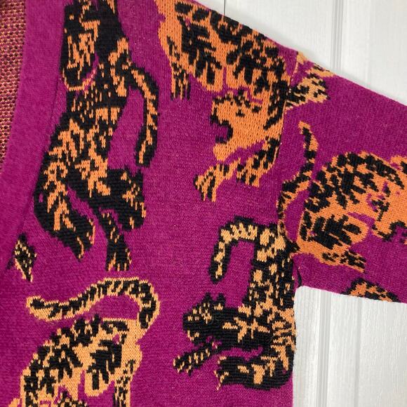 NWOT FARM RIO Cardigan M Oversized Wild-Leopards&Animal-Print Fuchsia-Pink&Brown - Picture 5 of 12